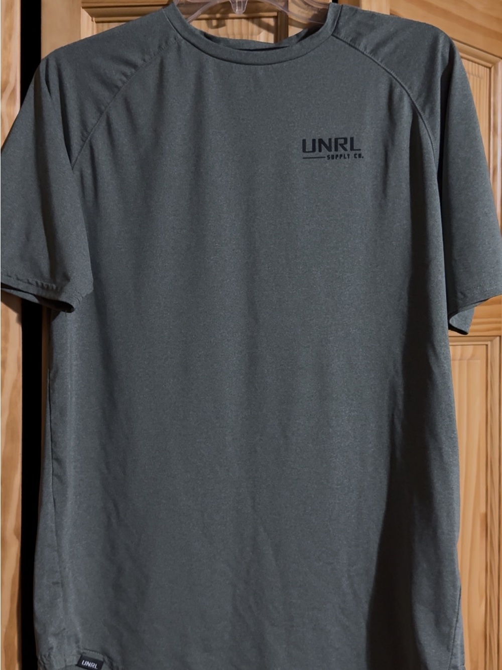 UNRL Men's Short Sleeve Tech Tee — Gray- Green